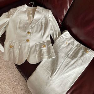 Banana Republic Linen Suit